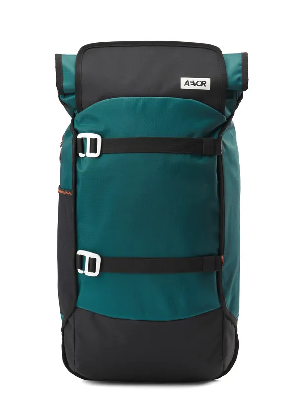 Aevor Trip Pack (Bílá) - Městský batoh Endorphin Republic Vysoce Kvalitní