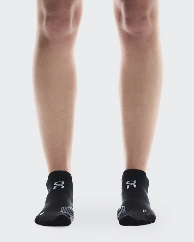 Speciální Cena ON Performance Run Sock Low (Černá) - Běžecké ponožky Endorphin Republic
