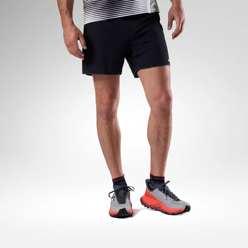 Cenový Hit Rossignol M SAPA 2IN1 SHORT 5‘ (Černá) - Pánské běžecké kraťasy Endorphin Republic