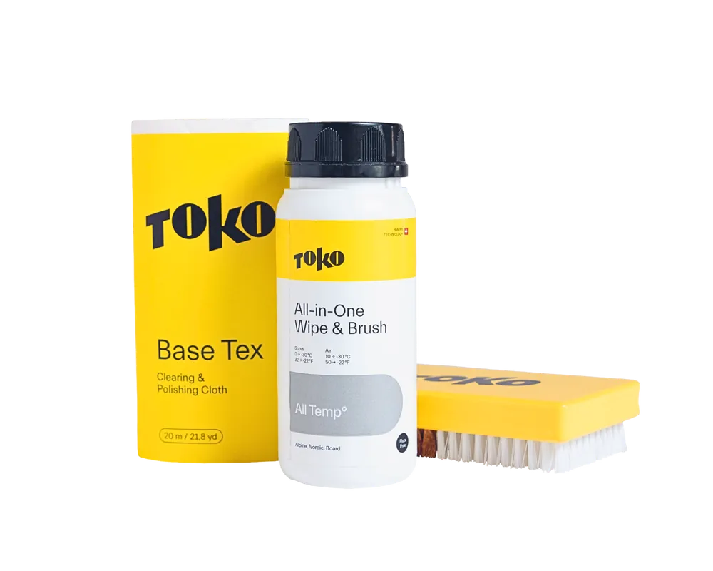 TOKO All-in-One Wipe & Brush Kit - Sada na lyže Endorphin Republic Časově Omezené