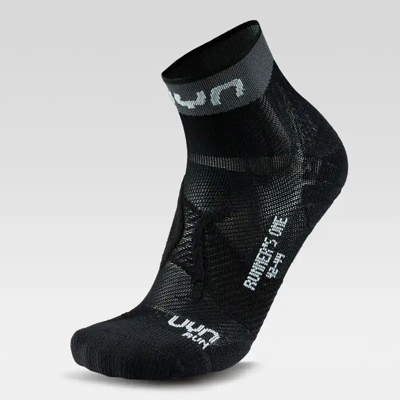 Uyn MAN RUNNER‘S ONE SOCKS (Černá) - Pánské běžecké ponožky Endorphin Republic Tovární Cena