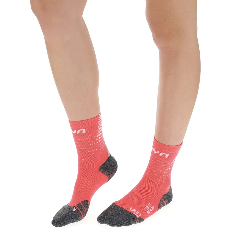 Sezónní Sleva UYN RUN FIT (Červená) - Dámské běžecké ponožky Endorphin Republic