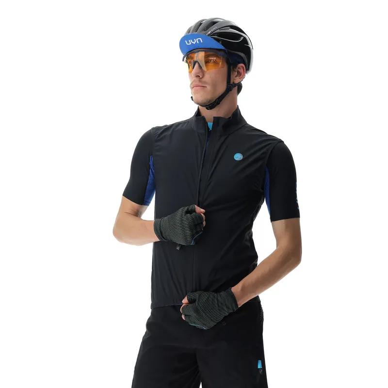 UYN ULTRALIGHT WIND VEST (Černá) - Pánská cyklistická vesta Endorphin Republic Jen Po Omezenou Doba