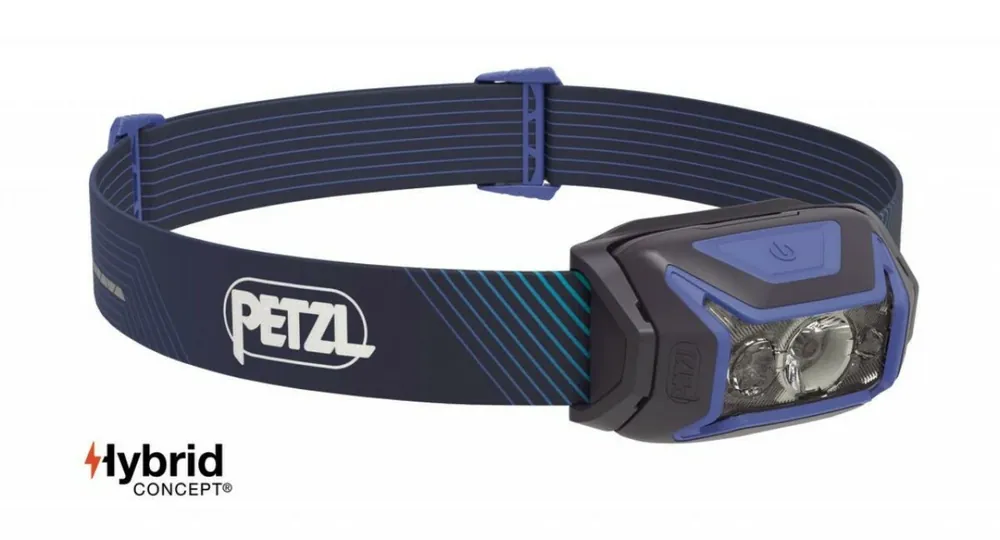 Novinka Petzl čelovky - Actik Core modrá