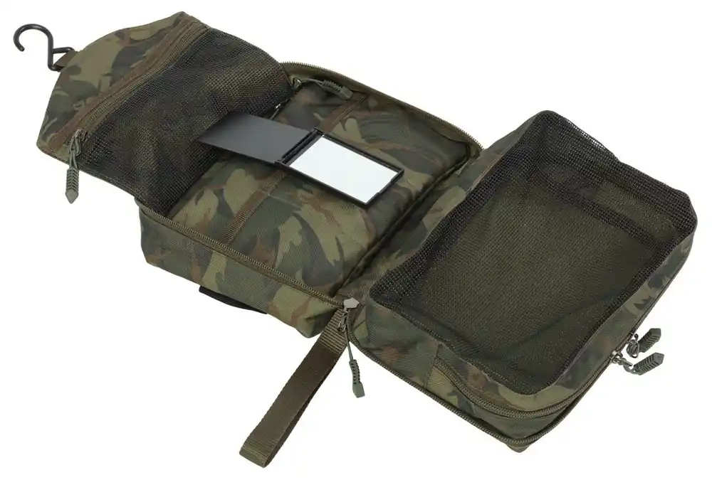 Giants Fishing Hygienické pouzdro Wash Bag Cenová Bomba