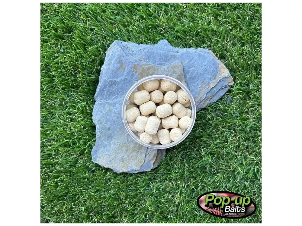 Zlevněný Pop-up Baits DUMBELL WAFTER Kokos a banán 14x16 mm
